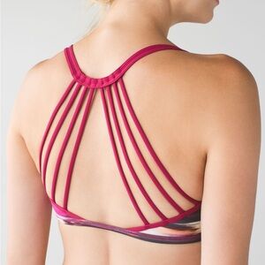 Lululemon Lighten up Bra Sz 6 Pigment Wind Berry Rumble Luxtreme Retro Purple
